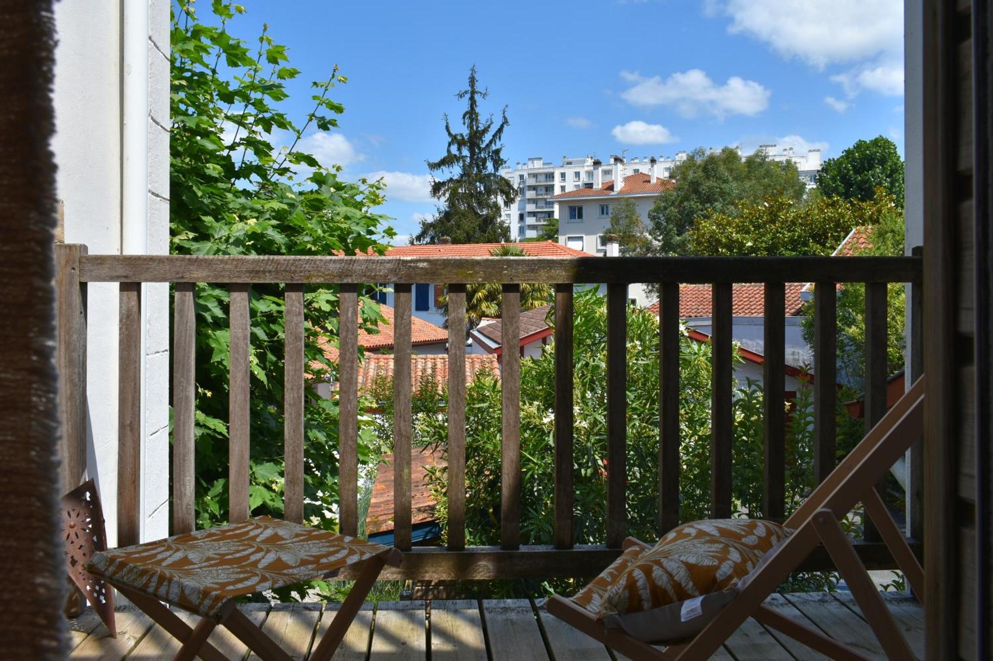 Villa Regis - Jardin-Parking-Wifi-Equipe Bayonne Exteriör bild