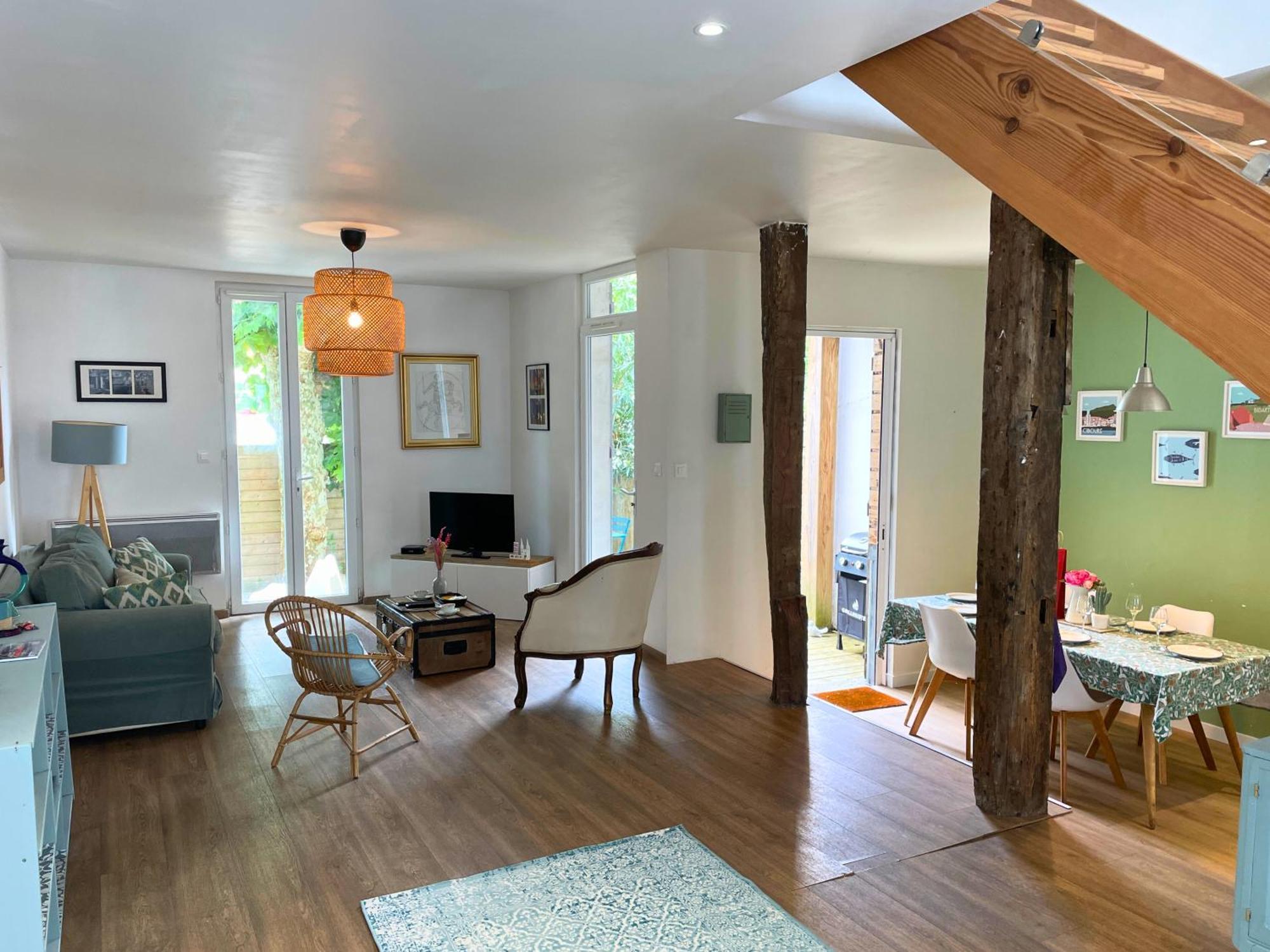 Villa Regis - Jardin-Parking-Wifi-Equipe Bayonne Exteriör bild